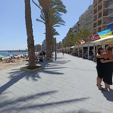Beau Terrasse A Cote De La Del Cura Διαμέρισμα Τορεβιέχα
